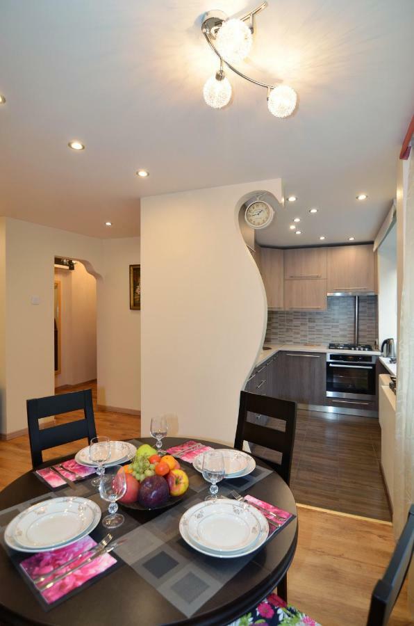 Tomsona Apartment Riga Center Экстерьер фото